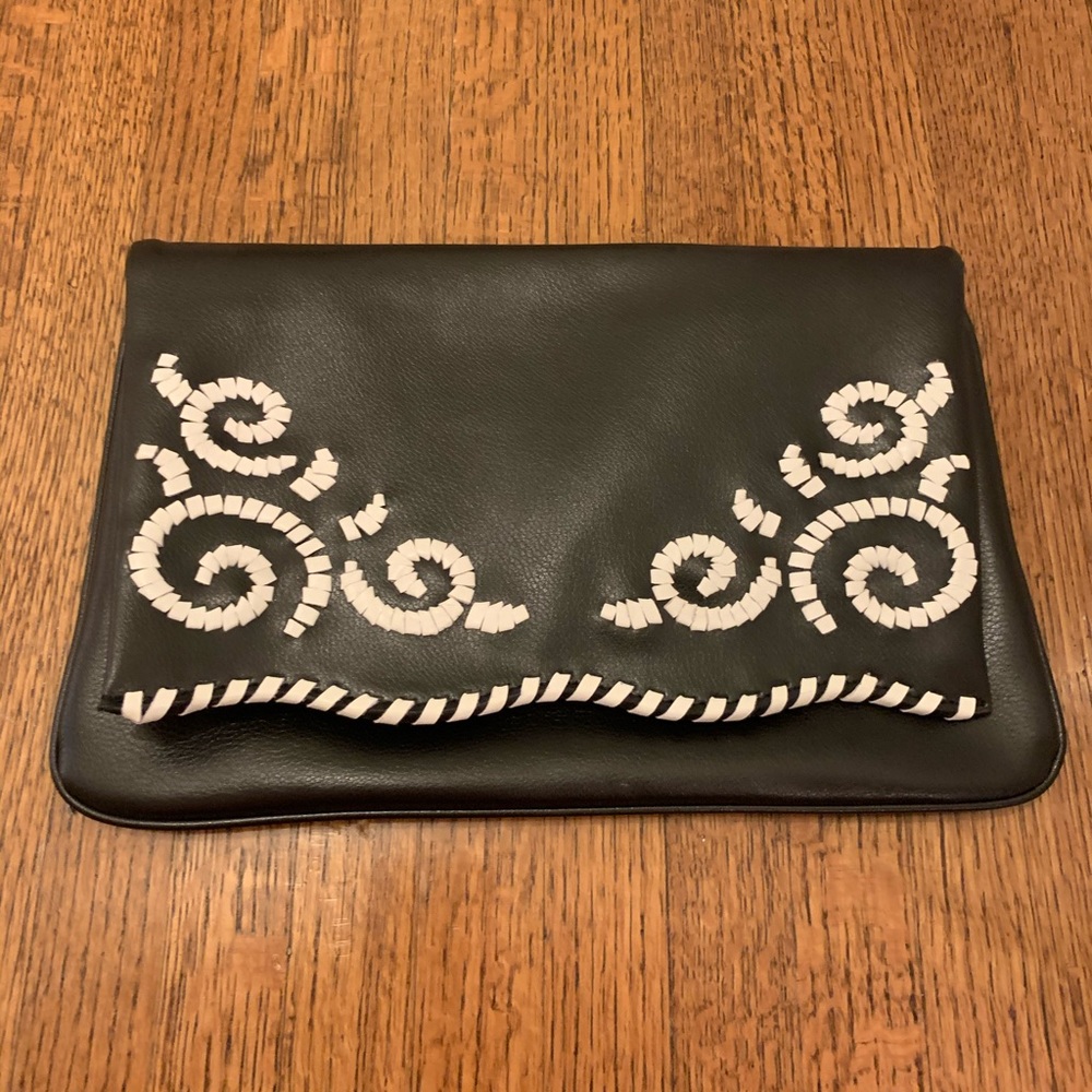 Anne Fontaine clutch- new with tags